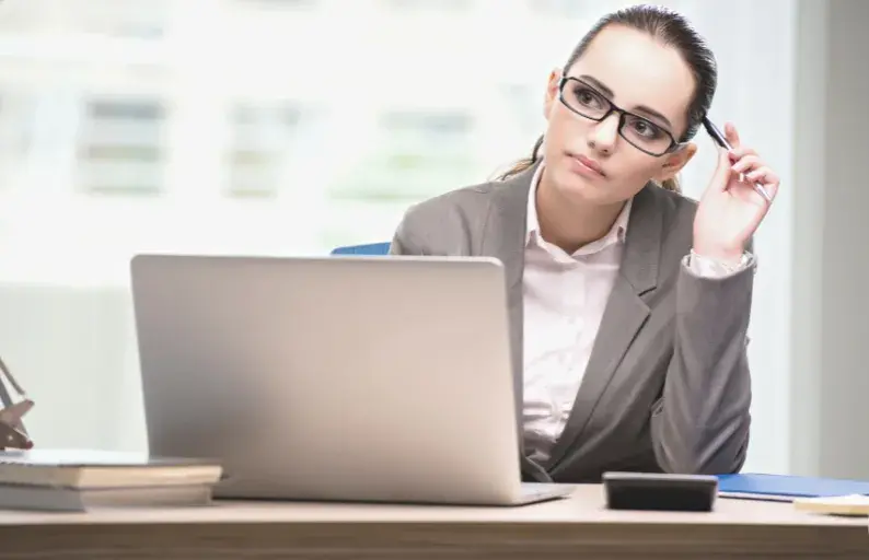 Elegir plataforma de teleformación gratuita o de pago