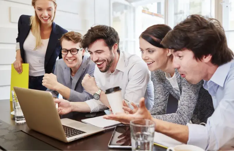 Sobre los roles involucrados en el e-learning y el proyecto en cuestión