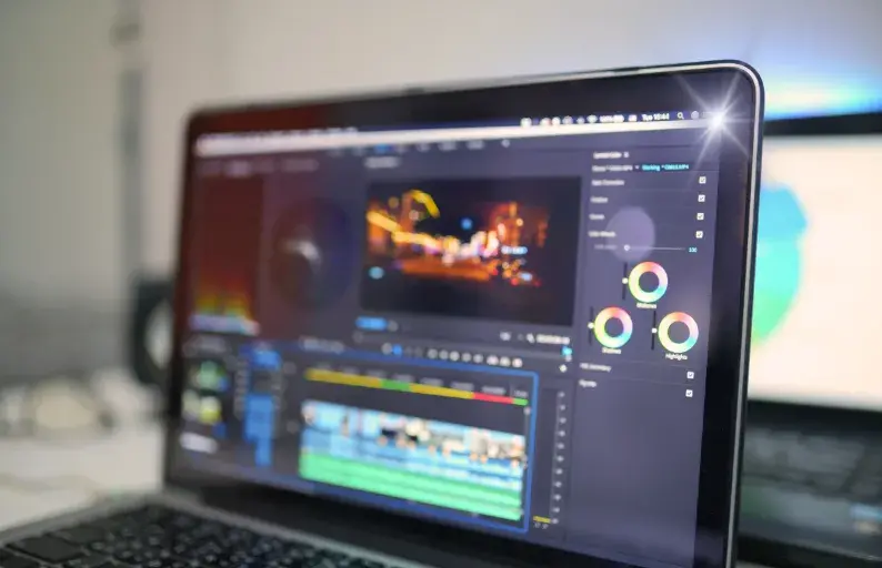 Las 9 mejores herramientas para crear vídeos con inteligencia artificial