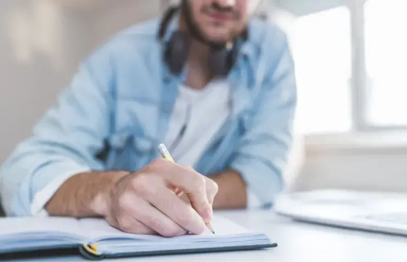 Aspects to consider when choosing virtual group dynamics