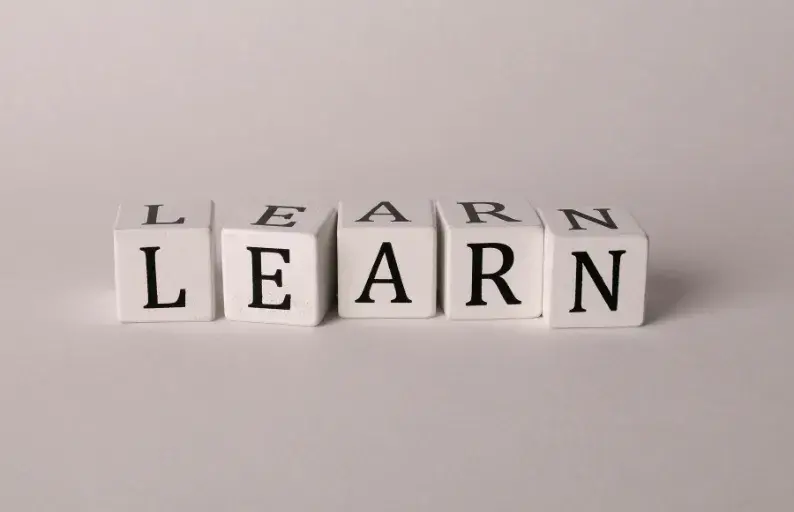 Aprendizaje formal vs aprendizaje informal definición, diferencias y contextos _