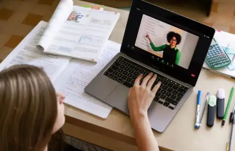 Cosa fa un coach per gli esami di servizio civile?