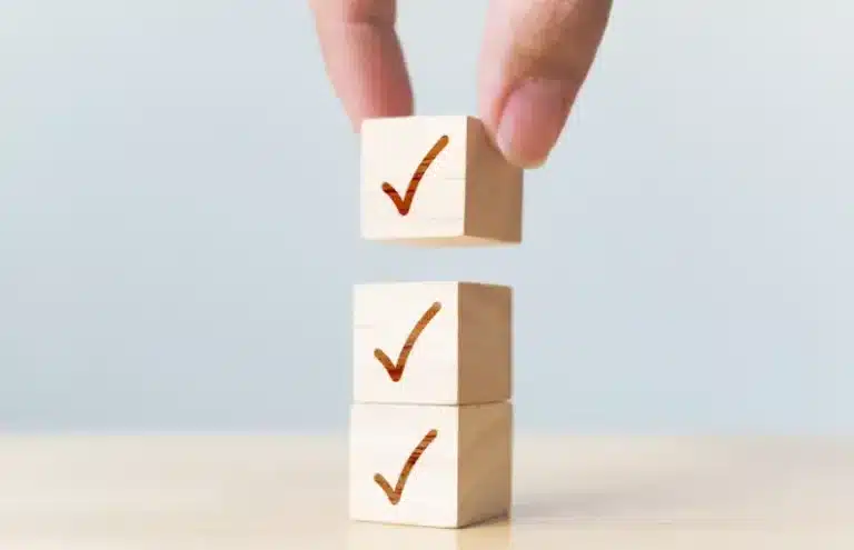 Key elements that set a practical e-commerce and marketing course apart