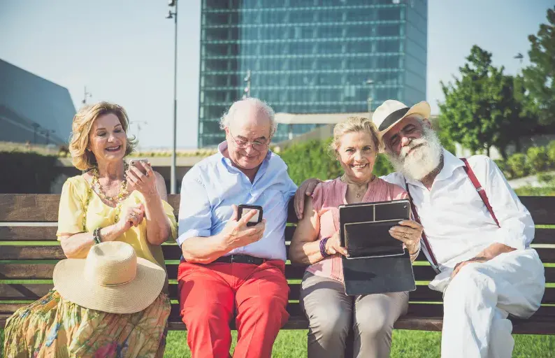 El reto de enseñar tecnología a quienes no crecieron con ella