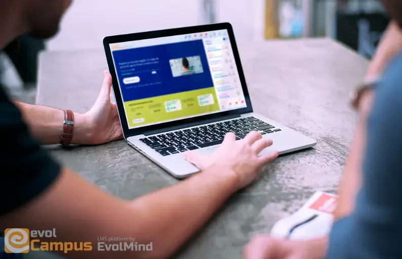 _evolCampus tecnología para democratizar el e-learning